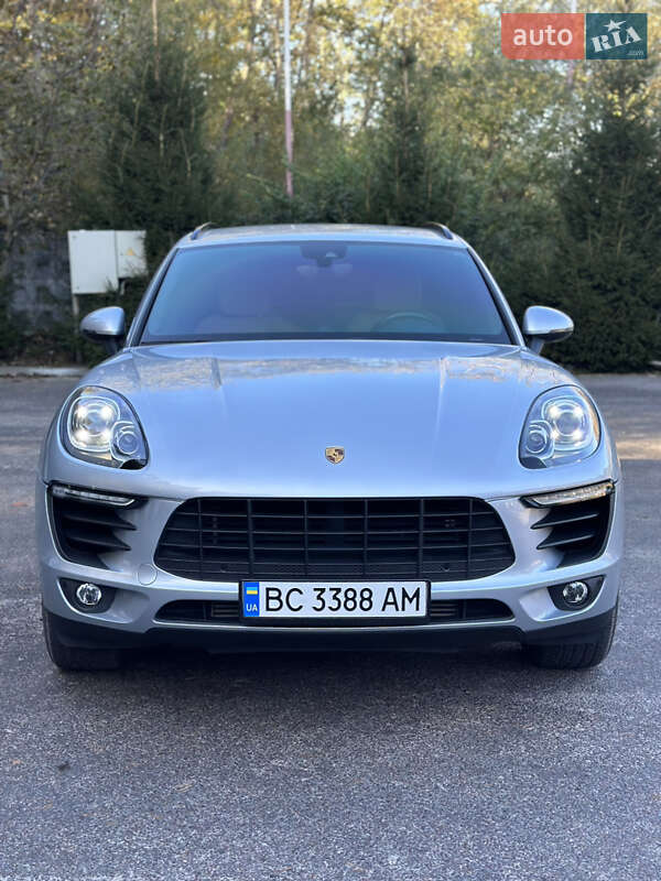 Porsche Macan 2018