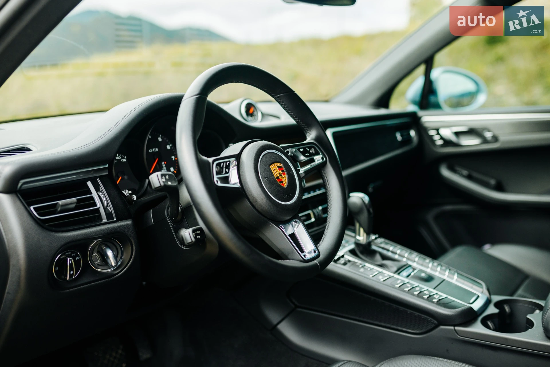 2020 Porsche Macan - мініатюра 14