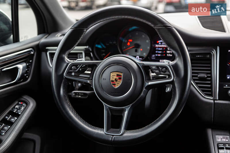 Внедорожник / Кроссовер Porsche Macan 2018 в Киеве фото 49 Внедорожник / Кроссовер Porsche Macan 2018 в Киеве
