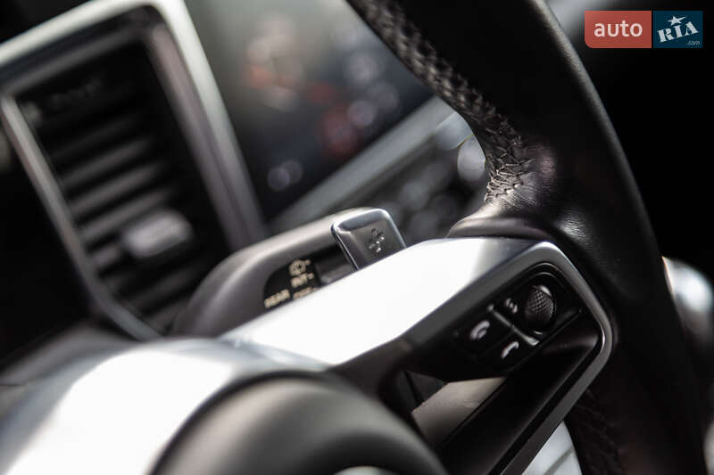 Внедорожник / Кроссовер Porsche Macan 2018 в Киеве фото 68 Внедорожник / Кроссовер Porsche Macan 2018 в Киеве