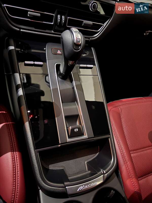Внедорожник / Кроссовер Porsche Macan 2022 в Одессе фото 111 Внедорожник / Кроссовер Porsche Macan 2022 в Одессе