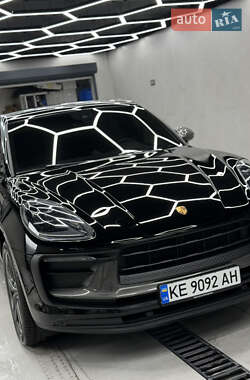 Внедорожник / Кроссовер Porsche Macan 2022 в 