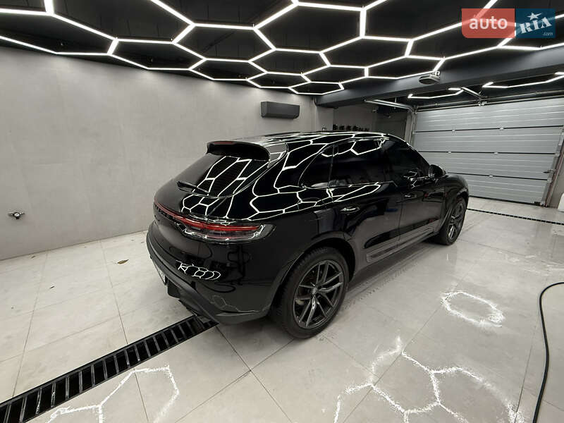 Внедорожник / Кроссовер Porsche Macan 2022 в Днепре фото 10 Внедорожник / Кроссовер Porsche Macan 2022 в Днепре