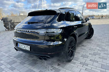 Позашляховик / Кросовер Porsche Macan 2018 в  фото 4 Позашляховик / Кросовер Porsche Macan 2018 в