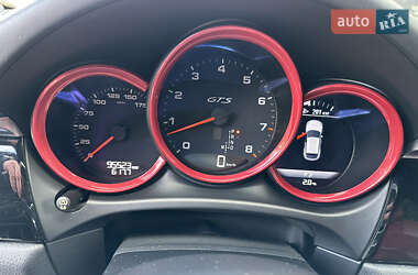 Позашляховик / Кросовер Porsche Macan 2018 в  фото 15 Позашляховик / Кросовер Porsche Macan 2018 в