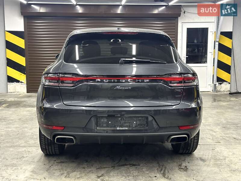 Внедорожник / Кроссовер Porsche Macan 2021 в Киеве