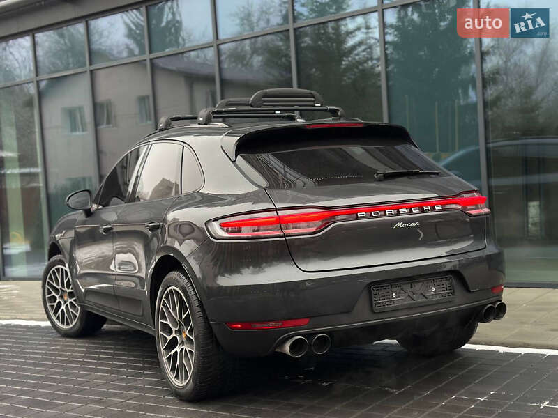 Позашляховик / Кросовер Porsche Macan 2021 в Львові