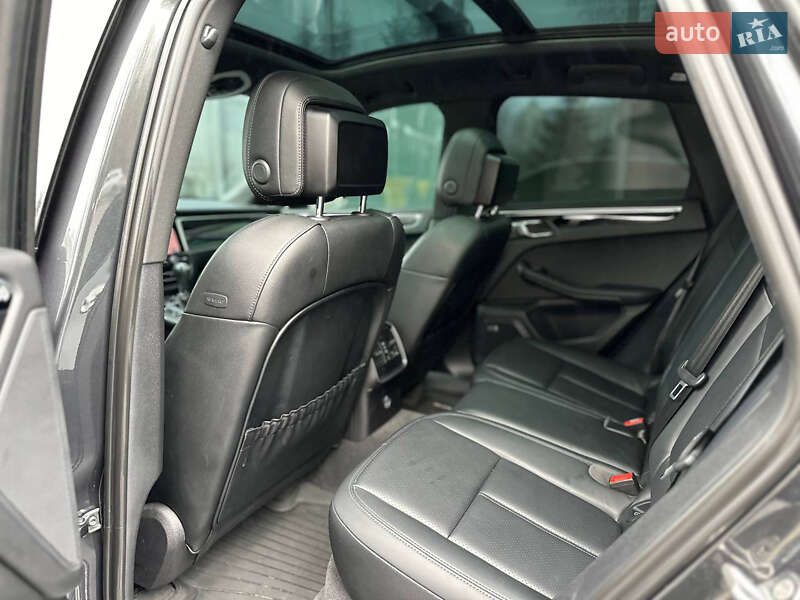 Позашляховик / Кросовер Porsche Macan 2021 в Львові