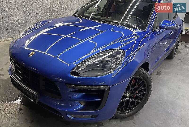Позашляховик / Кросовер Porsche Macan 2016 в Києві