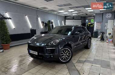 Внедорожник / Кроссовер Porsche Macan 2016 в 