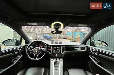 Внедорожник / Кроссовер Porsche Macan 2015 в Киеве