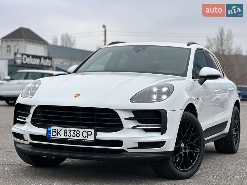 Позашляховик / Кросовер Porsche Macan 2021 в Києві