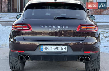 Внедорожник / Кроссовер Porsche Macan 2018 в 
