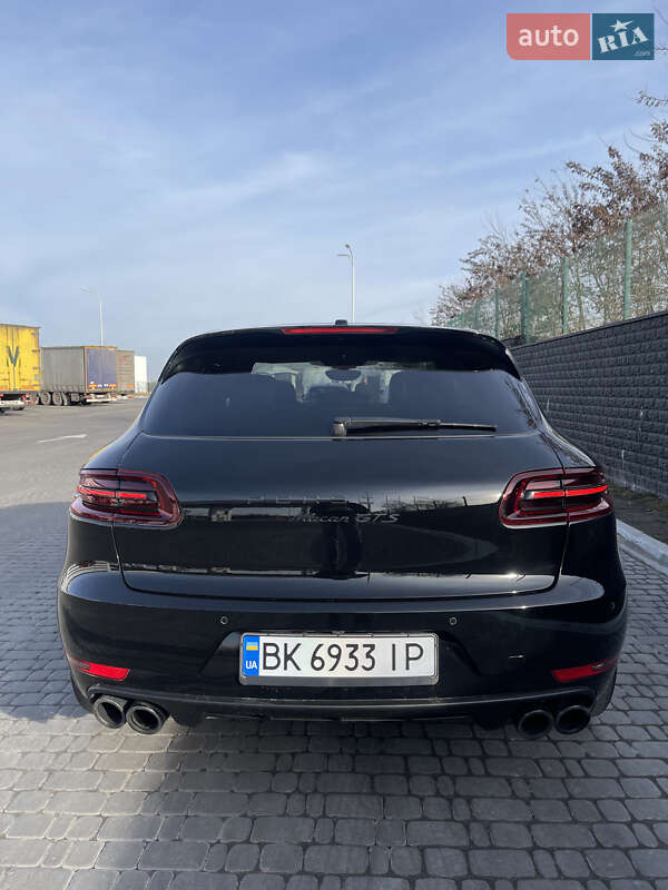 Внедорожник / Кроссовер Porsche Macan 2017 в Ровно