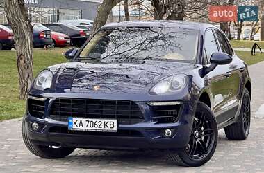 Внедорожник / Кроссовер Porsche Macan 2014 в 
