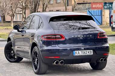 Внедорожник / Кроссовер Porsche Macan 2014 в 