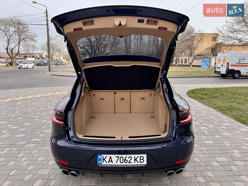 Позашляховик / Кросовер Porsche Macan 2014 в Одесі