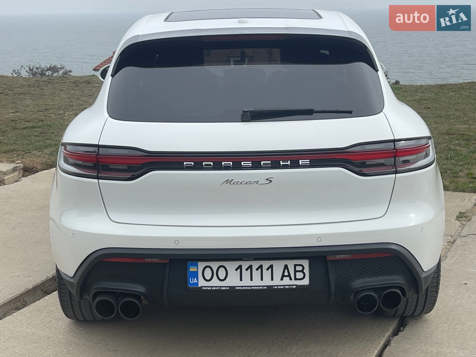 2022 Porsche Macan - мініатюра 16