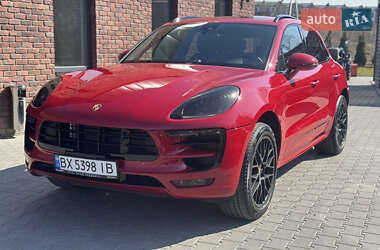 Внедорожник / Кроссовер Porsche Macan 2016 в 