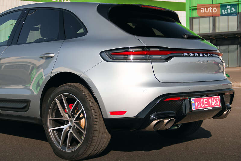 Позашляховик / Кросовер Porsche Macan 2024 в Києві
