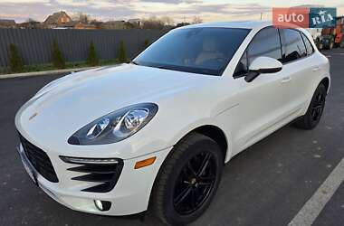 Внедорожник / Кроссовер Porsche Macan 2018 в 
