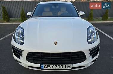 Внедорожник / Кроссовер Porsche Macan 2018 в 