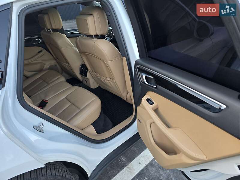 Внедорожник / Кроссовер Porsche Macan 2018 в Виннице