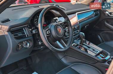 Внедорожник / Кроссовер Porsche Macan 2023 в 