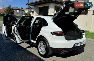 Внедорожник / Кроссовер Porsche Macan 2021 в 