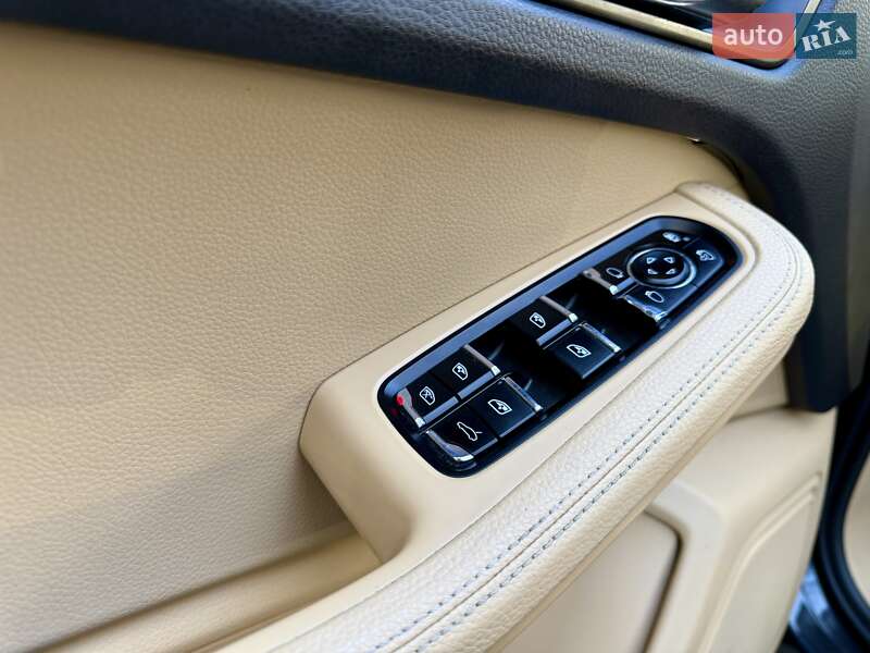 Внедорожник / Кроссовер Porsche Macan 2016 в Одессе фото 66 Внедорожник / Кроссовер Porsche Macan 2016 в Одессе