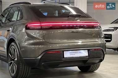 Внедорожник / Кроссовер Porsche Macan 2024 в 