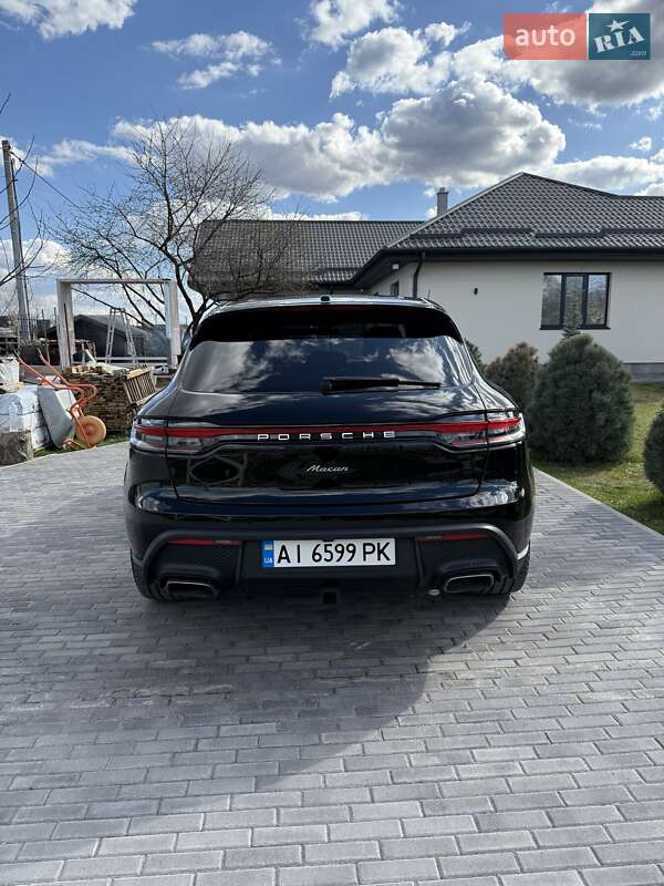 Позашляховик / Кросовер Porsche Macan 2022 в Фастові
