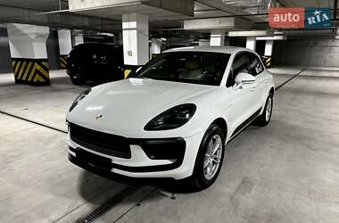 Позашляховик / Кросовер Porsche Macan 2022 в Дніпрі