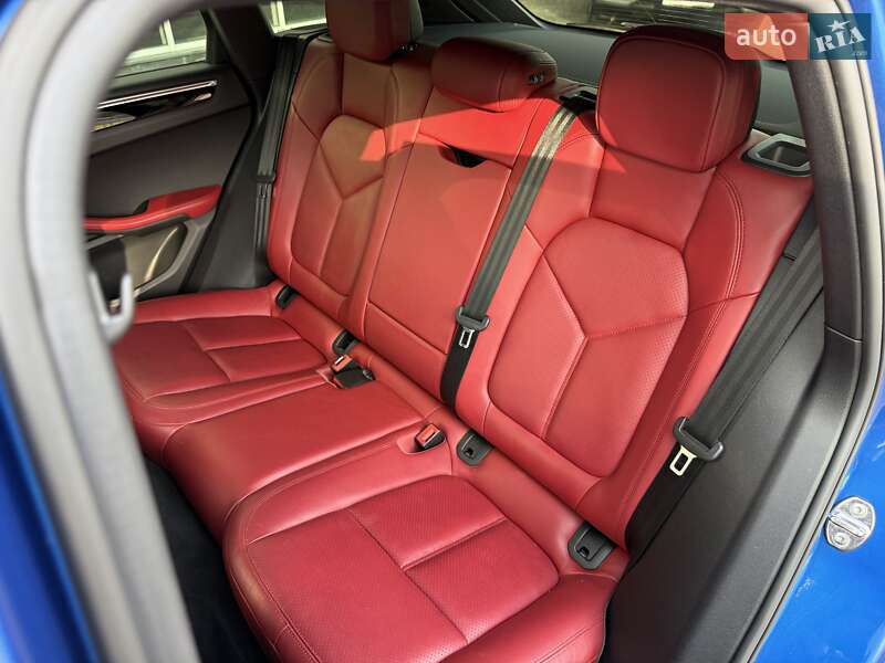 Внедорожник / Кроссовер Porsche Macan 2016 в Днепре