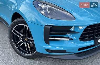 Внедорожник / Кроссовер Porsche Macan 2018 в 