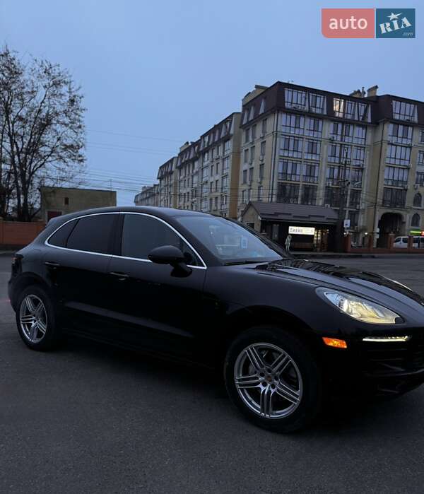 Porsche Macan 2015