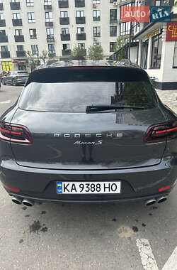 Внедорожник / Кроссовер Porsche Macan 2016 в 
