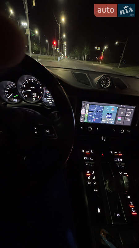 Внедорожник / Кроссовер Porsche Macan 2021 в Днепре