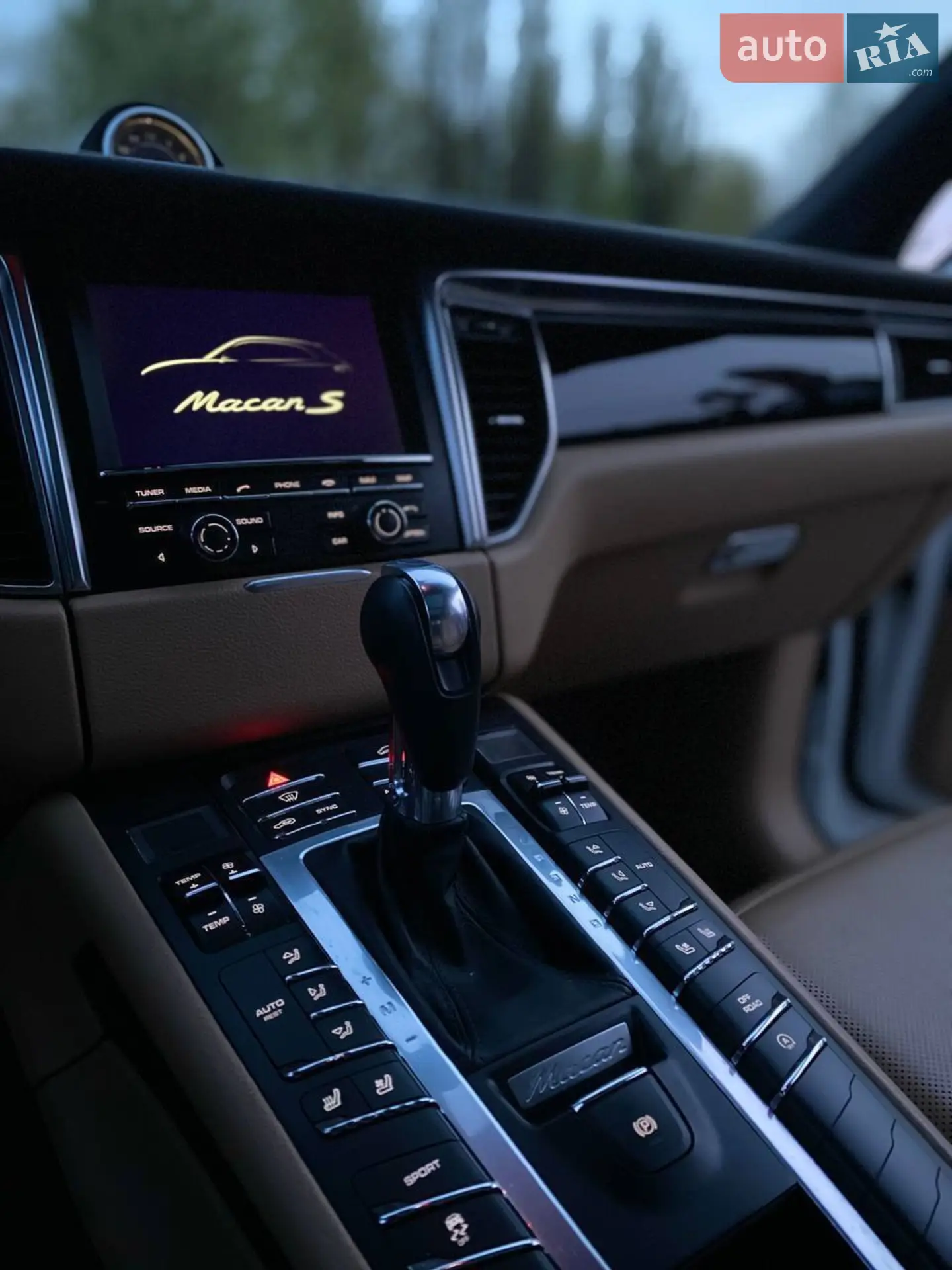 2016 Porsche Macan - мініатюра 9