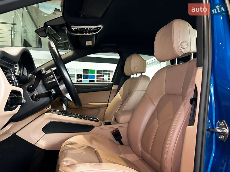 Внедорожник / Кроссовер Porsche Macan 2021 в Одессе