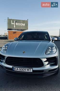 Позашляховик / Кросовер Porsche Macan 2021 в Києві