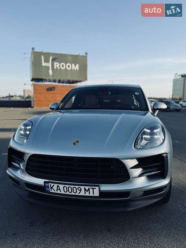 Позашляховик / Кросовер Porsche Macan 2021 в 