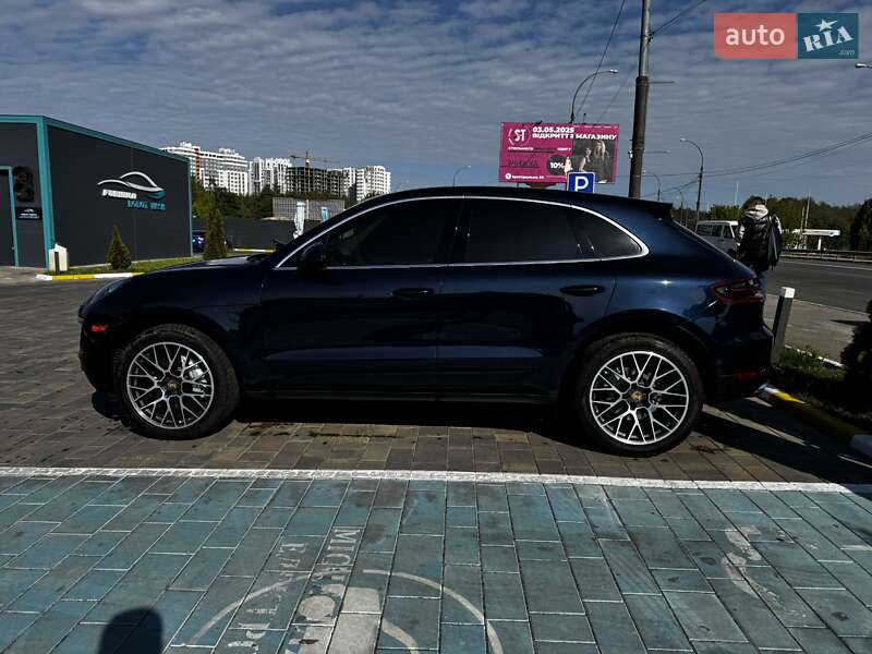 Внедорожник / Кроссовер Porsche Macan 2016 в Ирпене