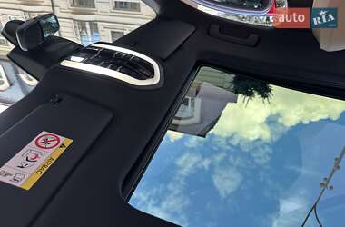 Внедорожник / Кроссовер Porsche Macan 2023 в 