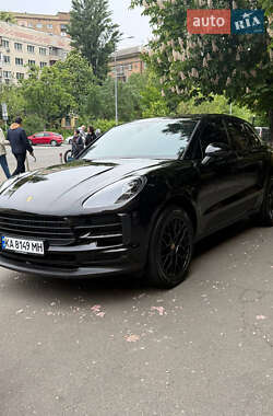 Позашляховик / Кросовер Porsche Macan 2020 в Києві
