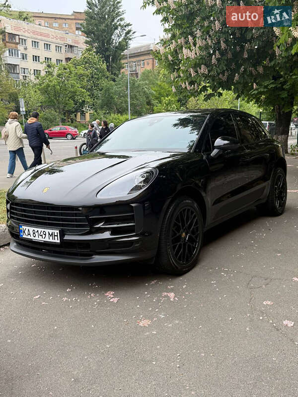 Позашляховик / Кросовер Porsche Macan 2020 в 