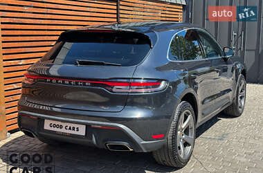 Внедорожник / Кроссовер Porsche Macan 2022 в 