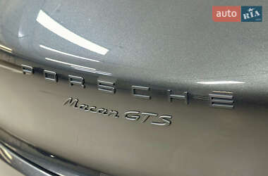 Внедорожник / Кроссовер Porsche Macan 2016 в 