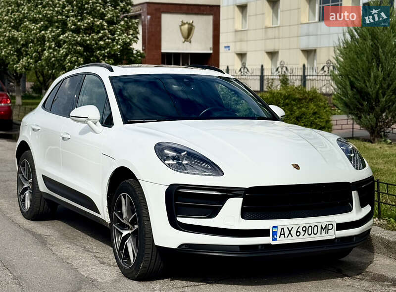 Porsche Macan 2022