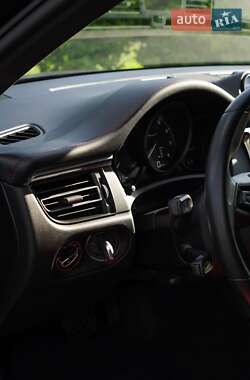 Позашляховик / Кросовер Porsche Macan 2023 в 